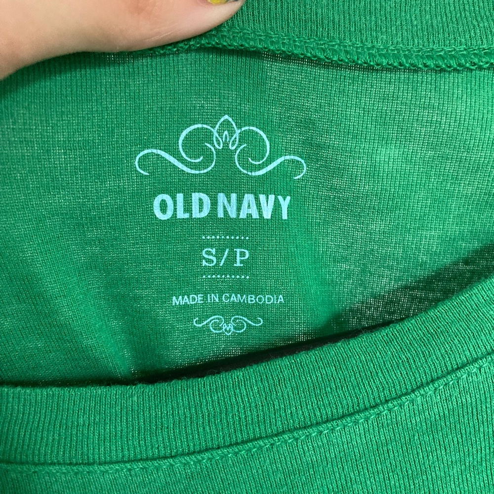 Solid Green Long Sleeve Tee - Picture 2 of 3